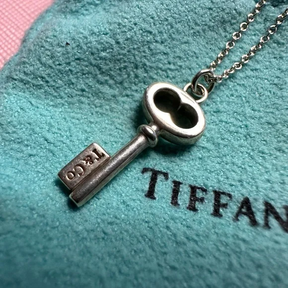 Preowned Tiffany & Co. sterling silver key charm necklace - Picture 5 of 8